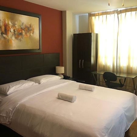 Hotel Las Condes Trujillo Ngoại thất bức ảnh